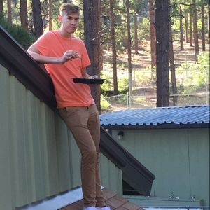 Meet your Posher, Eric